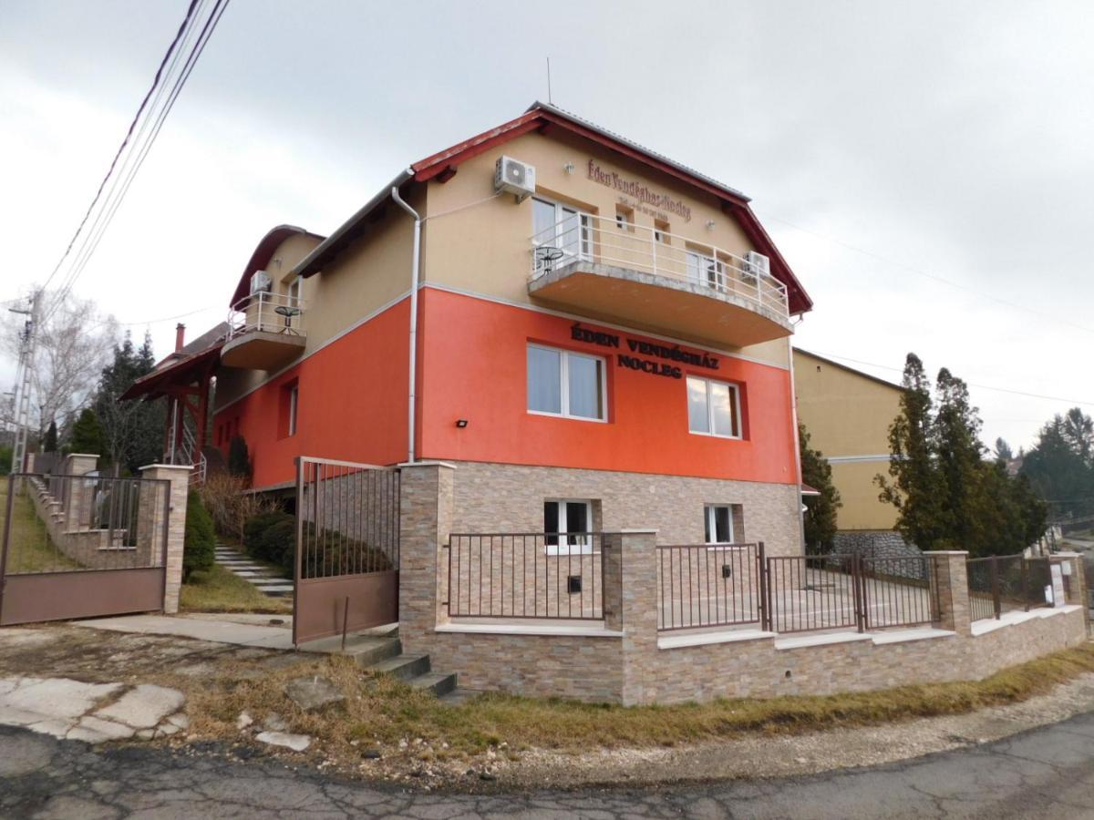 Éden Vendégház Miskolc Esterno foto